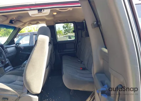 2003 Chevrolet Silverado 1500 Ls z USA, uszkodzony, nr VIN 2GCEK19T231254899